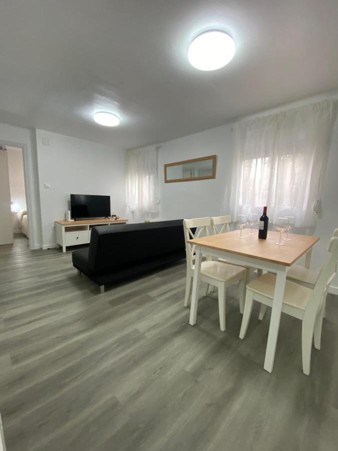 Piso Junto Al Hospital Macarena Daire Sevilla Dış mekan fotoğraf